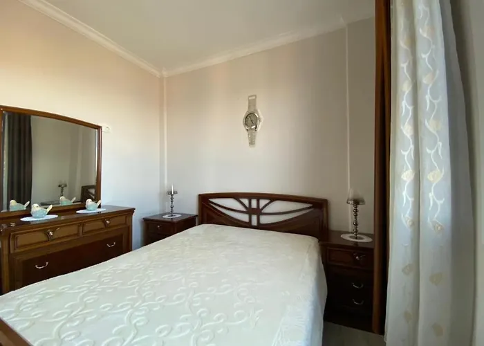 Pitanehouse Vila Dikili