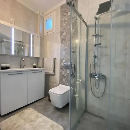 Pitanehouse ديكيلي