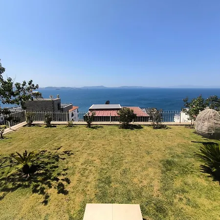 Villa Pitanehouse