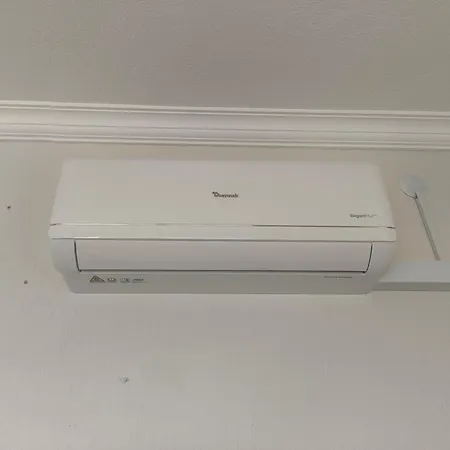 Pitanehouse וילה דיקילי